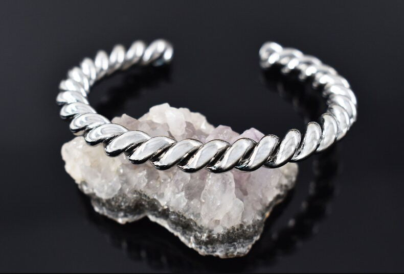 Rope Bangle, BI-28R, 1 piece, Original Rhodium plated brass, Twisted Bangle, Inner 58mm, Enhanced Rhodium plating