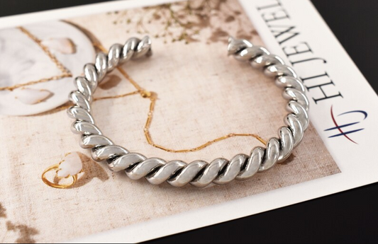 Rope Bangle, BI-28R, 1 piece, Original Rhodium plated brass, Twisted Bangle, Inner 58mm, Enhanced Rhodium plating